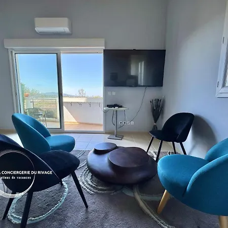 Апартаменты Les Salins D'azur - Terrasse - Proche De La Йер